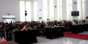 Rapat Paripurna DPRD Siantar