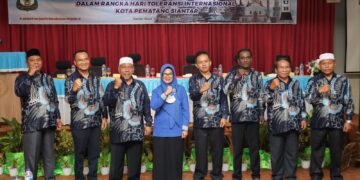 foto  bersama  
Foto: IST