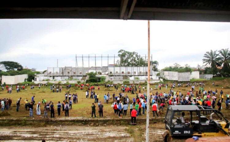 Aksi gotong rooyong massal 

Foto: IST