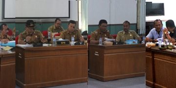 RDP Komisi I DPRD Siantar dengan para camat se Kota Siantar
Foto: IN