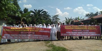 Masyarakat yang siap menggelar aksi  damai
Foto: IST