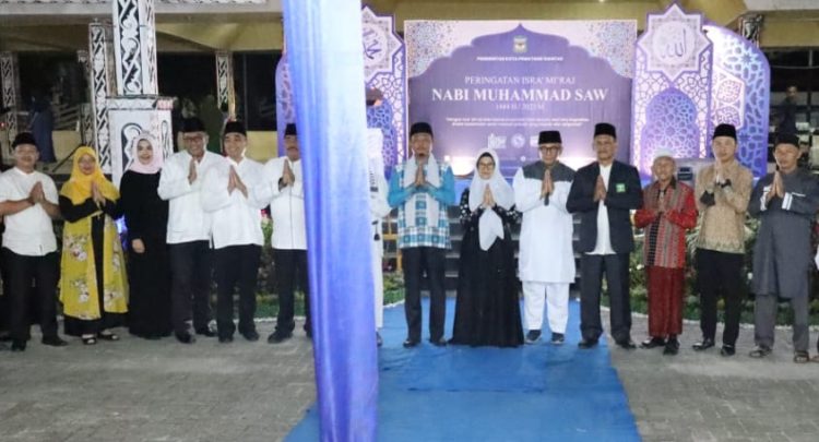 foto bersama
Foto: IST