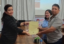 Ketua Partai Garuda Siantar serahkan berkas kepada KPU Siantar