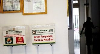 Kotak pengaduan saran dan masukan di Kantor DPRD Siantar