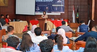 Wali Kota sampaikan sambutan pada workshop tentang peran media