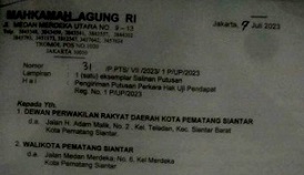 Salinan putusan penolakan pemakzulan Wali Kota dari MA