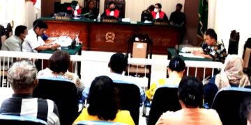 Sidang perdana gugatan RE Siahaan
