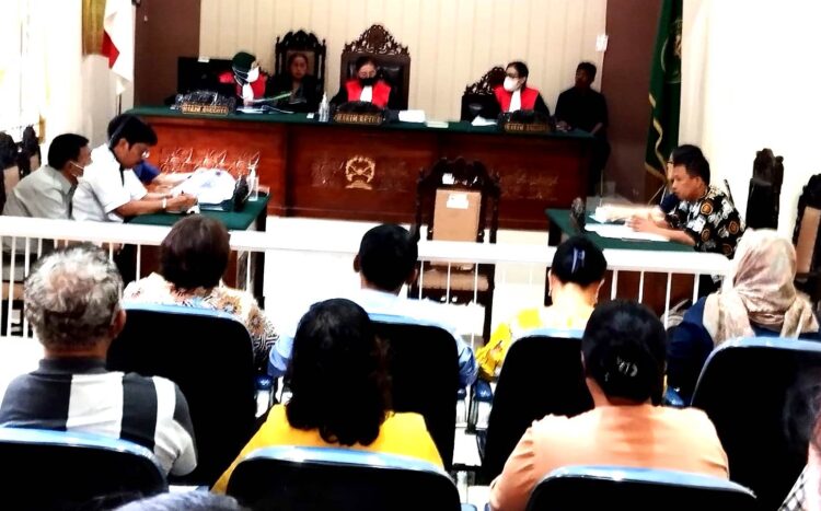 Sidang perdana gugatan RE Siahaan