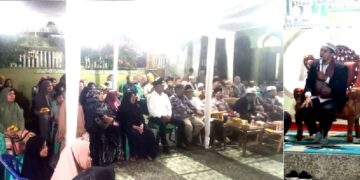 Para undangan perayaan Maulid khusu mendengar tausiah Al Ustadz Ikrar Anshori