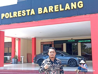 Advocat Akmal Khairil setelah menyampaikan somasi kepada Polresta Barelang