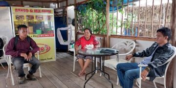 Ahli waris dengan wartawan