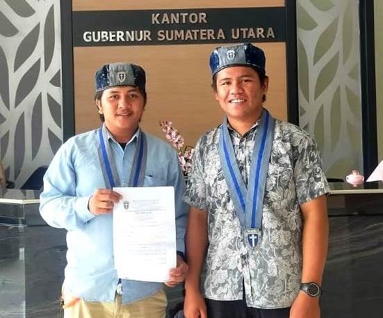 Berada di Kantor Gubernur