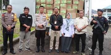 Tinjau logistik Pemilu 2024