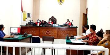 Sidang gugatan RE Siahaan