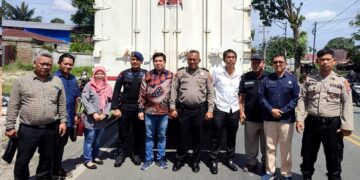 KPU Siantar dan Polres serta Bawaslu sambut kedatangan logistik Pemilu