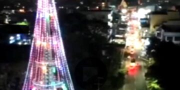 Pohon Terang di Jalan Gereja