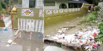 Banjir di samping Masjid Alfalah yang penuh sampah
