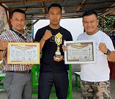 Frans Rocky Siregar  (Tengah), Shihan Benny Siburian dan Andika Prayogi Sinaga