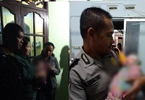 Temuan bayi di sekitar musholah