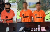 Ketiga pelaku dan barang bukti