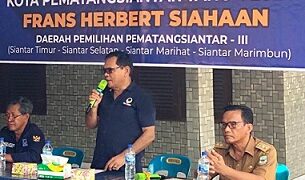 Frans Herbert Siahaan sampaikan sambutan
