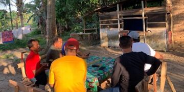 Personel di lapangan