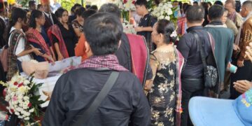 Acara di rumah duka
