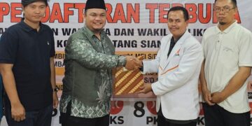 Di Kantor PKS Kota Siantar
