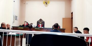 Persidangan di Pengadilan Negeri Kota Siantar .