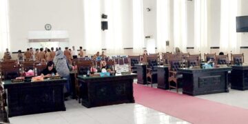 Sidang paripurna DPRD Siantar tidak kuorum