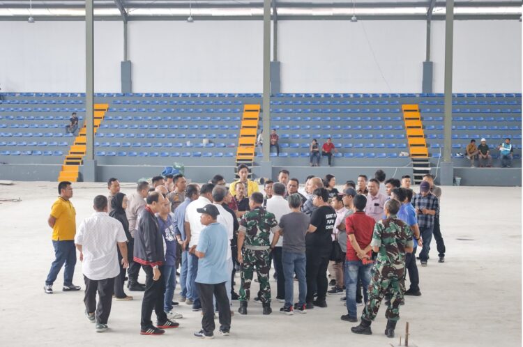 Peninjauan lokasi veneu tinju PON XXI di Gedung Merdeka