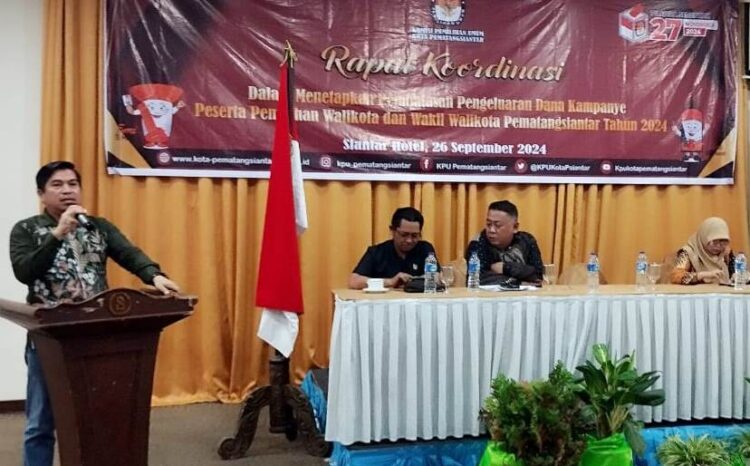 Ketua KPU Siantar pada Rapat Koordinasi