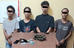Para copet yang dibekuk dan barang bukti