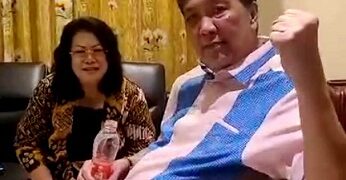 Yan Santoso Purba didampingi istri