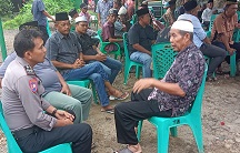 Personel Bhabinkamtibmas beri pesan kamtibmas