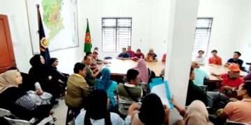 Pertemuan pedagang dengan Satpol PP