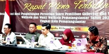 Rapat Pleno Terbuka
