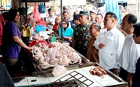 Sidak di Pasar Dwikora