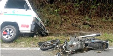 Kedua kenderaan yang tabrakan