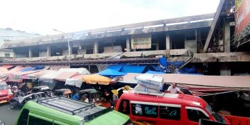 Gedung IV Pasar Horas
