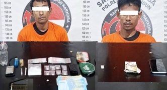 Kedua tersangka dan barang bukti