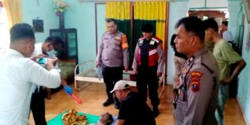 Jenazah di rumah duka