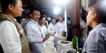 Sidak di Pasar Horas