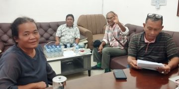 Pengurus SEPASI dan Gerak Nusantara Sumatera Utara di ruang Sekretaris DPRD Siantar,