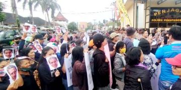 Aksi di Polres Siantar