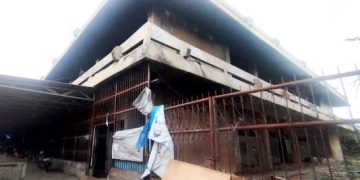 Besi-besi pagar dan pintu gerbang yang rawan dicuri