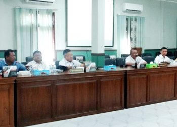Bapemperda DPRD Siantar yang melakukan pembahasan Ranperda secara tertutup