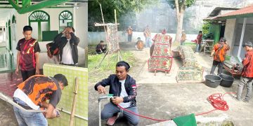 Gotong royong di Musholla Al Ikhlas