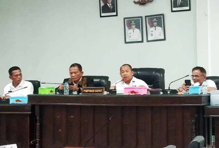 Pimpinan DPRD Siantar dan Sekda