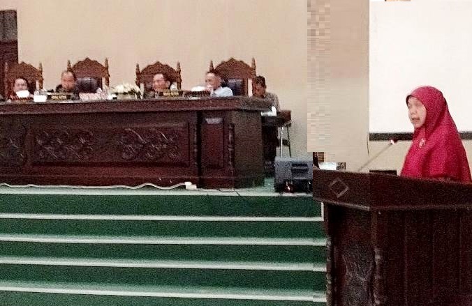 Hj Sabariah Harahap SPd